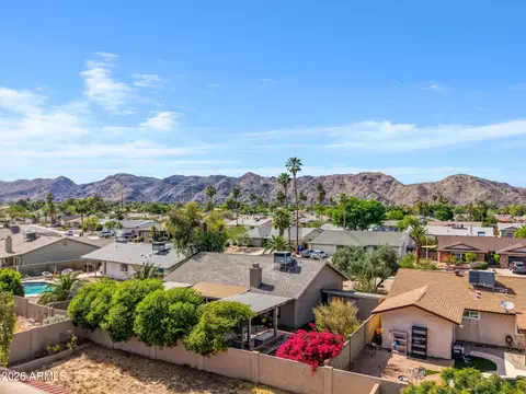 View/Area - 4211 E Ahwatukee Dr, Phoenix, AZ 85044 photo 4 of 8