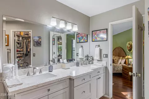 Bath - 4211 E Ahwatukee Dr, Phoenix, AZ 85044 photo 4 of 4
