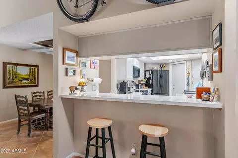 Kitchen - 4211 E Ahwatukee Dr, Phoenix, AZ 85044 photo 1 of 5