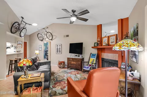 Living - 4211 E Ahwatukee Dr, Phoenix, AZ 85044 photo 1 of 2