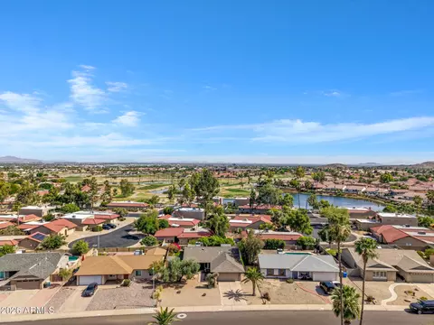 View/Area - 4211 E Ahwatukee Dr, Phoenix, AZ 85044 photo 2 of 8