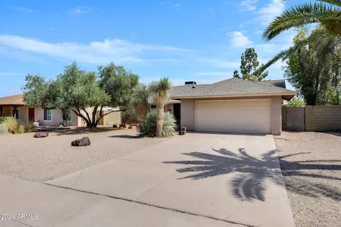 Exterior - 4211 E Ahwatukee Dr, Phoenix, AZ 85044 photo 1 of 9