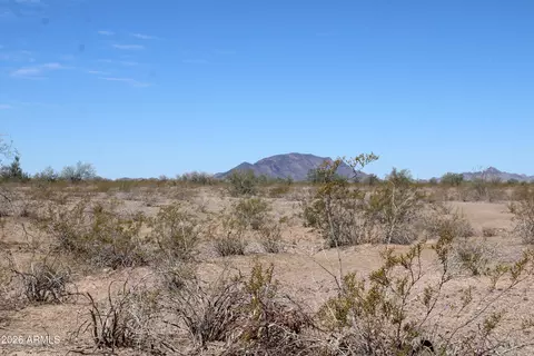 416 W Nn W Ocotillo Rd #-, Tonopah, AZ 85354
