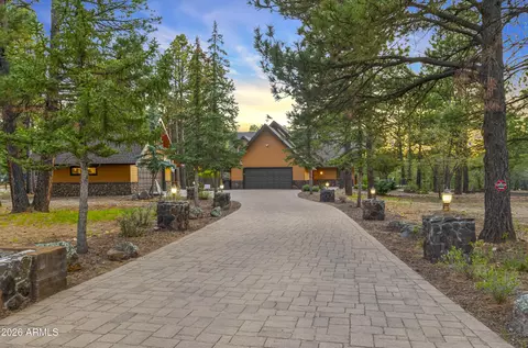1107 N Marina Ln, Flagstaff, AZ 86004
