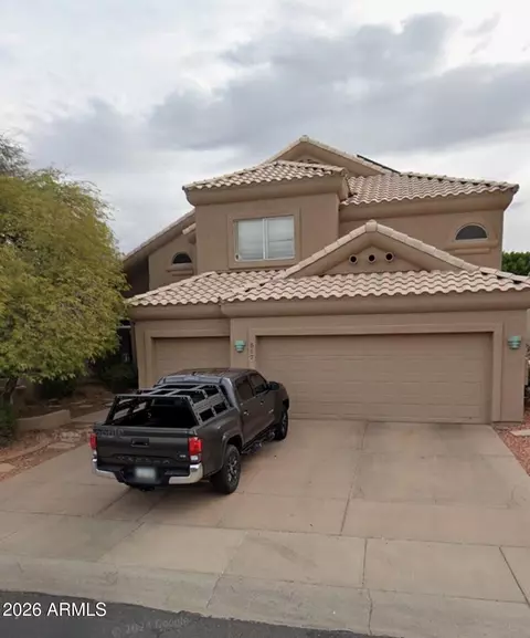 517 S Rock Harbor Dr, Gilbert, AZ 85233