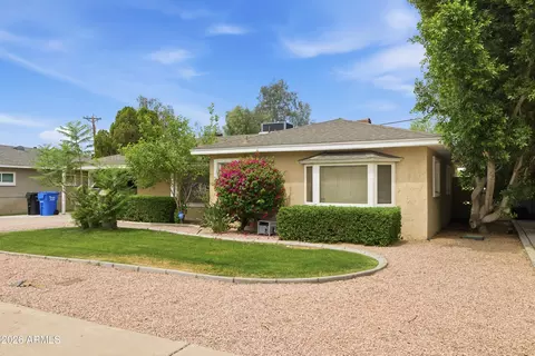 Exterior - 1924 E Coolidge St, Phoenix, AZ 85016 photo 5 of 8