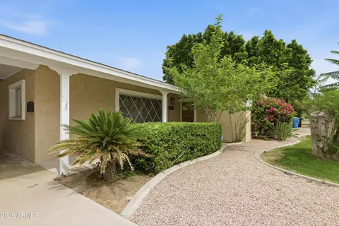 Exterior - 1924 E Coolidge St, Phoenix, AZ 85016 photo 4 of 8