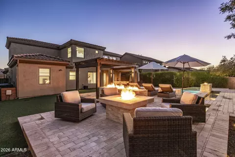 Exterior - 3950 E Patrick Ln, Phoenix, AZ 85050 photo 7 of 12