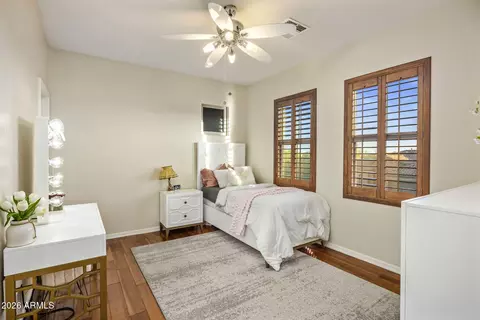 Bedroom - 3950 E Patrick Ln, Phoenix, AZ 85050 photo 3 of 5