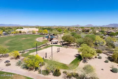View/Area - 3950 E Patrick Ln, Phoenix, AZ 85050 photo 9 of 13