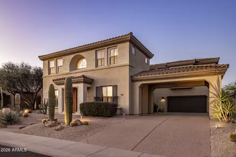 Exterior - 3950 E Patrick Ln, Phoenix, AZ 85050 photo 5 of 12