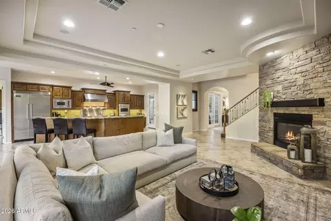 Living - 3950 E Patrick Ln, Phoenix, AZ 85050 photo 1 of 4