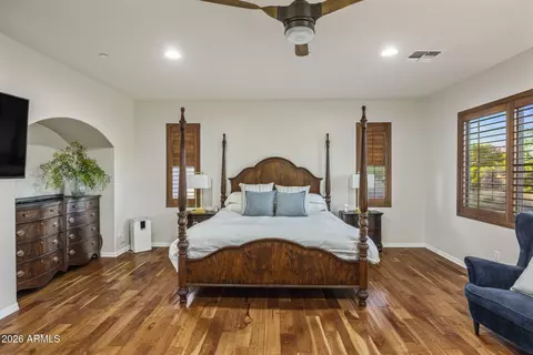 Bedroom - 3950 E Patrick Ln, Phoenix, AZ 85050 photo 2 of 5
