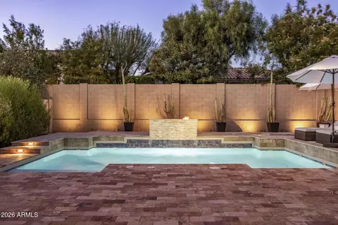 Exterior - 3950 E Patrick Ln, Phoenix, AZ 85050 photo 2 of 12