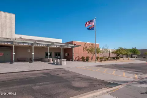 Exterior - 3950 E Patrick Ln, Phoenix, AZ 85050 photo 11 of 12