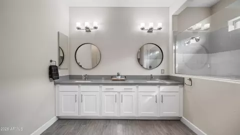 Bath - 10356 E Wavelength Ave, Mesa, AZ 85212 photo 2 of 5