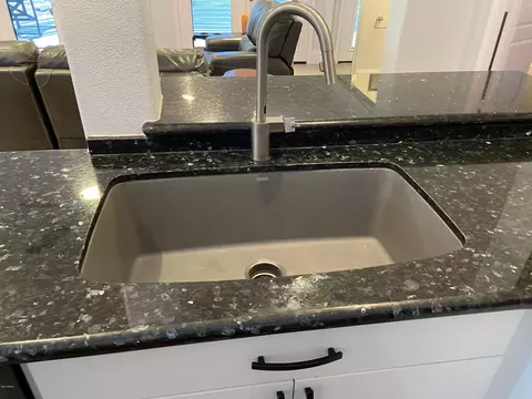 1523 S Omaha Dr, Apache Junction, AZ 85119 photo 9