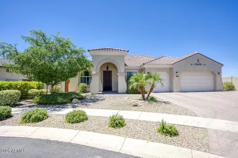 8428 S 16th Dr, Phoenix, AZ 85041