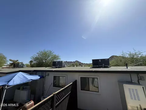 Exterior - 1215 E Mission Ln, Phoenix, AZ 85020 photo 2 of 3