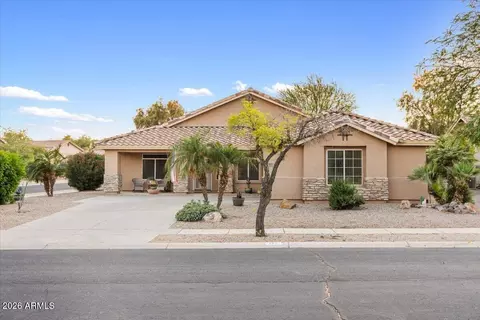 147 S Los Cielos Ln, Casa Grande, AZ 85194