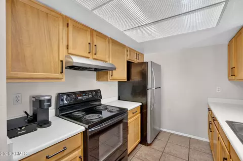 Kitchen - 5402 E Windsor Ave #41, Phoenix, AZ 85008 photo 1 of 3
