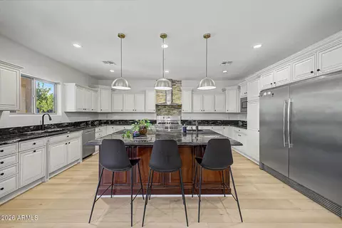 Kitchen - 134 E Frances Ln, Gilbert, AZ 85295 photo 2 of 4