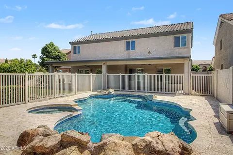 Exterior - 620 N Pheasant Dr, Gilbert, AZ 85234 photo 5 of 13