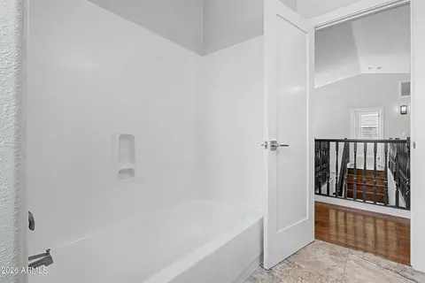 Bath - 620 N Pheasant Dr, Gilbert, AZ 85234 photo 5 of 5