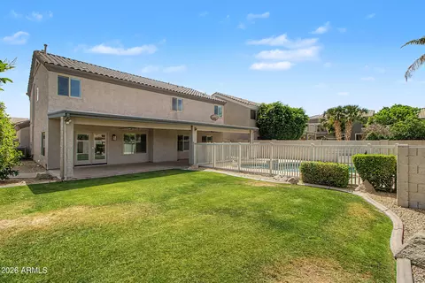 Exterior - 620 N Pheasant Dr, Gilbert, AZ 85234 photo 8 of 13