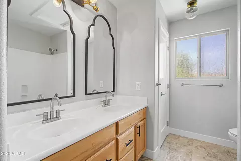Bath - 620 N Pheasant Dr, Gilbert, AZ 85234 photo 4 of 5