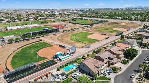 View/Area - 620 N Pheasant Dr, Gilbert, AZ 85234 photo 5 of 6