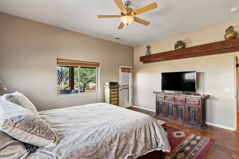 Bedroom - 33449 N 10th St, Phoenix, AZ 85085 photo 2 of 5
