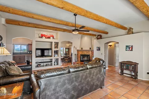 Living - 33449 N 10th St, Phoenix, AZ 85085 photo 3 of 3