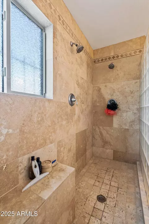 Bath - 33449 N 10th St, Phoenix, AZ 85085 photo 3 of 3
