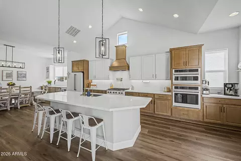 Kitchen - 1016 W Ridge Rd, Apache Junction, AZ 85120 photo 2 of 3