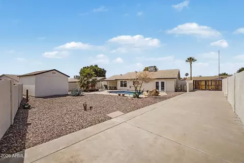 Exterior - 7521 E Princess Dr, Mesa, AZ 85207 photo 3 of 5