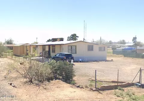 22655 W Henderson St, Congress, AZ 85332