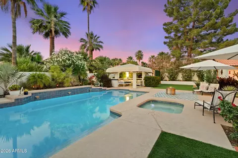 Exterior - 802 E Forest Hills Dr, Phoenix, AZ 85022 photo 25 of 36