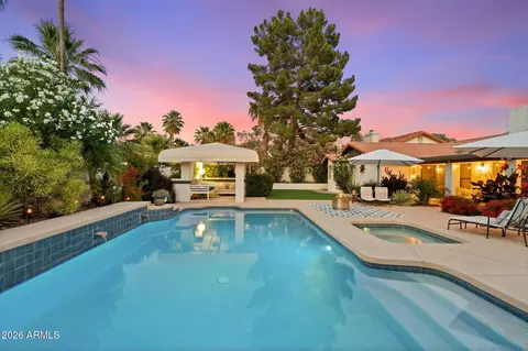 Exterior - 802 E Forest Hills Dr, Phoenix, AZ 85022 photo 26 of 36