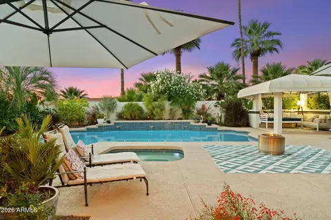 Exterior - 802 E Forest Hills Dr, Phoenix, AZ 85022 photo 23 of 36