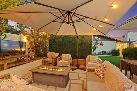 Exterior - 802 E Forest Hills Dr, Phoenix, AZ 85022 photo 35 of 36