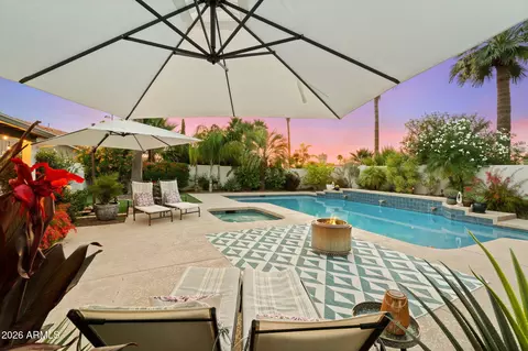 Exterior - 802 E Forest Hills Dr, Phoenix, AZ 85022 photo 22 of 36