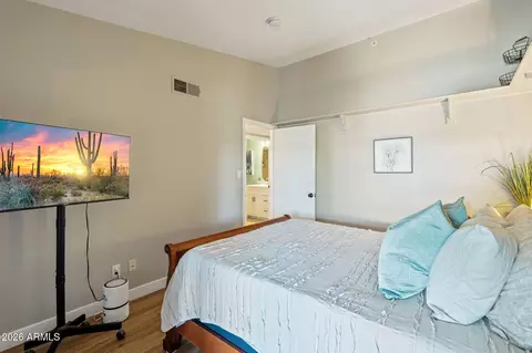 Bedroom - 802 E Forest Hills Dr, Phoenix, AZ 85022 photo 6 of 11