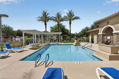 Exterior - 25933 N 53rd Dr, Phoenix, AZ 85083 photo 8 of 9