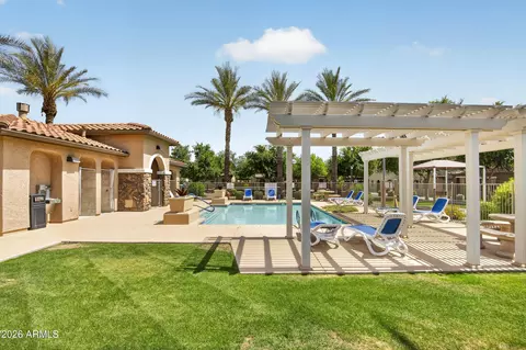 Exterior - 25933 N 53rd Dr, Phoenix, AZ 85083 photo 9 of 9