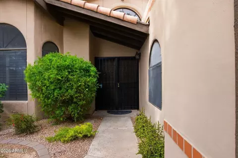 4036 E Lupine Ave, Phoenix, AZ 85028 photo 3