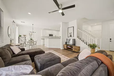 Living - 2965 E Dunbar Dr, Phoenix, AZ 85042 photo 3 of 3