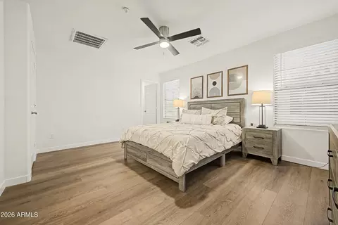 Bedroom - 2965 E Dunbar Dr, Phoenix, AZ 85042 photo 2 of 6