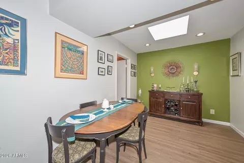 Dining - 6237 N 22nd Dr, Phoenix, AZ 85015 photo 2 of 3
