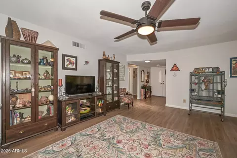Living - 6237 N 22nd Dr, Phoenix, AZ 85015 photo 2 of 4